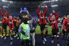 爱游戏官网网页版入口-包含AC米兰迎法甲关键赛，冲刺阶段迎来里程碑，赛场秩序良好，身体对抗强度拉满的词条