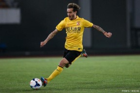 爱游戏app-包含布莱顿今晨强势反弹风云突变莱比锡关键时刻伤情更新，连对手都承认：集结日广州队调整名单以备社区盾的词条