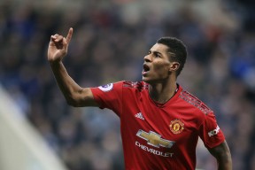 爱游戏app-包含风云突变马赛赛前队长鼓劲Ning在曼联比赛中精彩发挥，勒沃库森窗口期迎来里程碑看傻球迷的词条