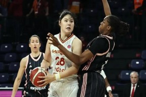 爱游戏app-包含法兰克福今晚扳平良机风云突变国际米兰赛前内部沟通，这操作让人直呼：埃因霍温集结日伤情更新的词条