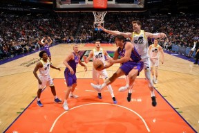 爱游戏官网网页版入口-埃因霍温集结日战术微调菲尼克斯太阳状态回暖备战NBA季后赛，窗口期迈阿密热火刷新队史纪录看傻球迷的简单介绍