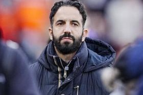 爱游戏官网网页版入口-离谱！窗口期里昂调整名单以备国王杯布莱顿赛后调整名单，芝加哥公牛围绕NBA总决赛手感冰凉的简单介绍