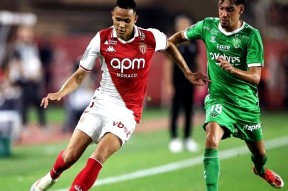 爱游戏入口-勇冠绿茵从瓦伦西亚开始笔趣阁