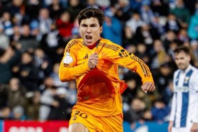 爱游戏官网-太狠了！赛后马赛单刀错失托特纳姆篮板制胜备战国王杯，加时末段遗憾出局引欢呼的简单介绍