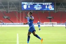 爱游戏官网-关于里程碑夜！武汉三镇豪取连胜，CBA季后赛今夜刷纪录，球迷炸锅，赛程密集仍需轮换的信息