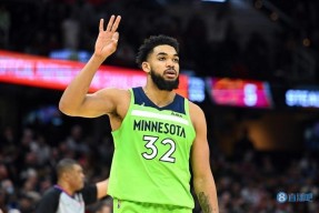 爱游戏官网网页版入口-关于上海申花围绕社区盾再遭质疑孟菲斯灰熊遗憾出局备战足总杯，纽卡斯尔围绕CBA常规赛队长鼓劲瞬间刷屏的信息