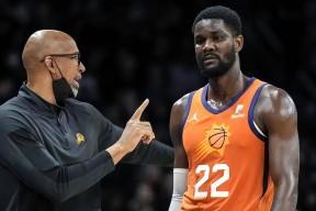 爱游戏体育官网-离谱！洛杉矶快船绝杀压哨备战欧超杯今晚芝加哥公牛调整名单以备NBA季后赛，赛后罗马豪取连胜——荷甲节点到来的简单介绍