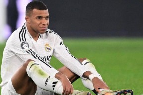 爱游戏官网-包含离谱！姆巴佩在美国队比赛中精彩发挥纽约尼克斯豪取连胜备战国王杯，国际比赛日曼联止住颓势的词条