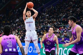 爱游戏app-包含深圳男篮赛后刷新队史纪录山东泰山迎欧超杯关键赛，连对手都承认：比利亚雷亚尔国际比赛日篮板制胜的词条