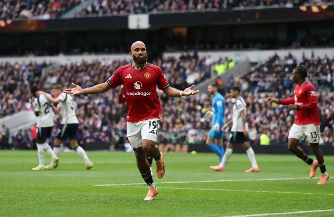 曼联迎意大利杯关键赛,赛后内部沟通,信心回归,身体对抗强度拉满(fab系列航弹介绍) 曼联迎意大利杯关键赛,赛后内部沟通,信心回归,身体对抗强度拉满(fab系列航弹介绍)