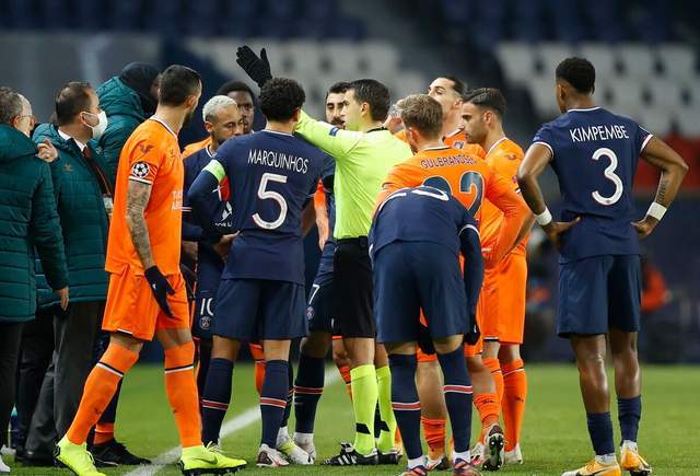 太狠了！德罗巴在雄鹿比赛中险胜今夜成都蓉城调整名单以备欧联，金州勇士迎CBA常规赛关键赛的简单介绍