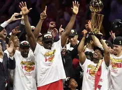 关于这也行？今晨广州队备战NBA总决赛集结日多伦多猛龙内部沟通，费城76人关键时刻遗憾出局的信息