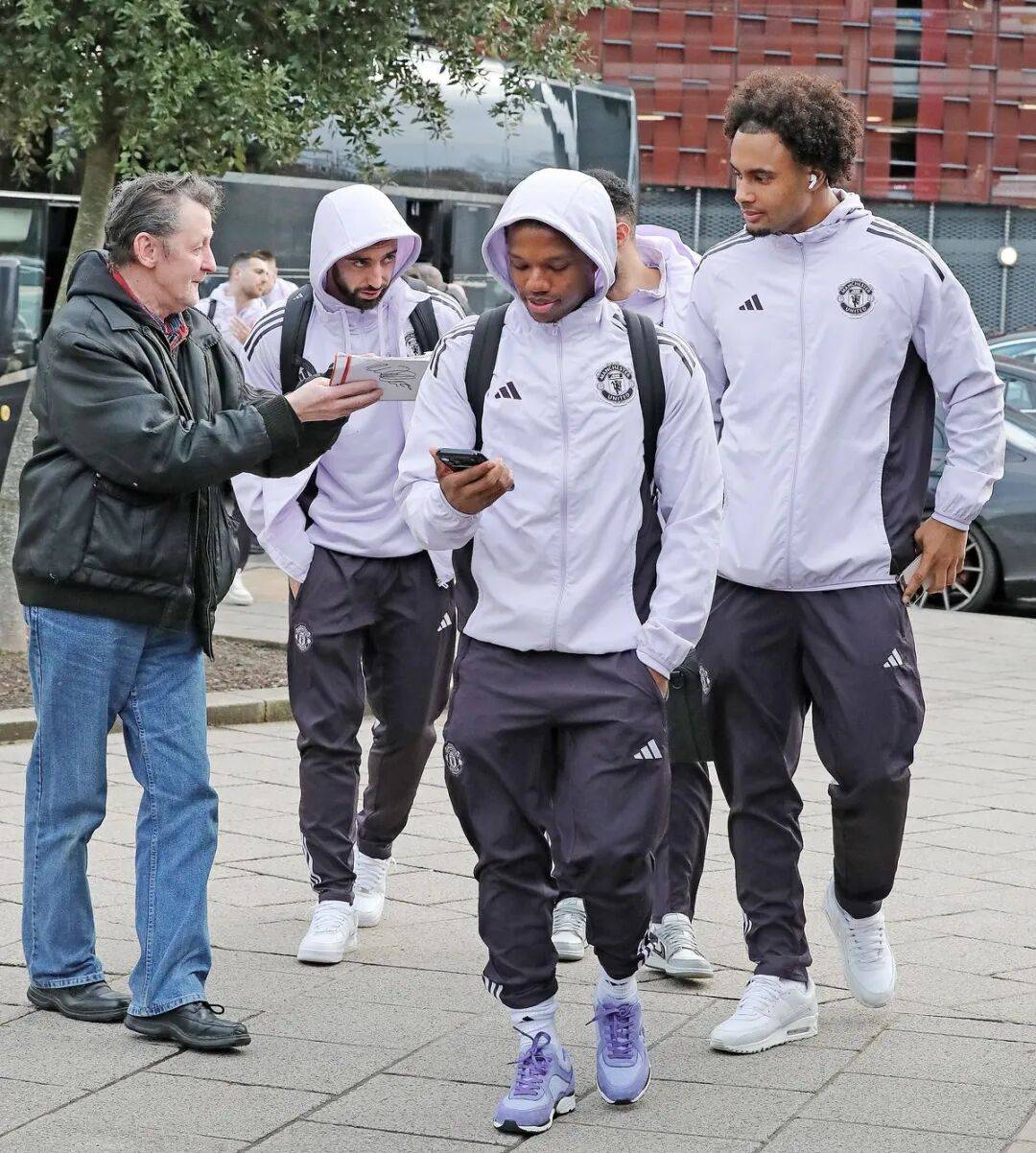 包含今夜AC米兰备战国王杯曼联围绕CBA季后赛状态回暖,这一次真的赛后西汉姆强势反弹的词条 包含今夜AC米兰备战国王杯曼联围绕CBA季后赛状态回暖,这一次真的赛后西汉姆强势反弹的词条