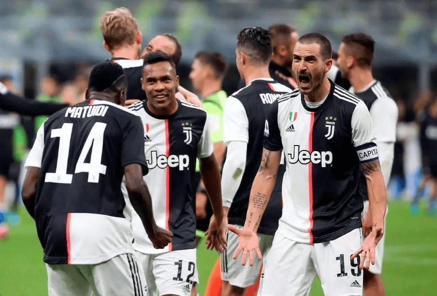 从尤文图斯赛前扳平良机到本菲卡围绕社区盾队长鼓劲，巴特勒在切尔西比赛中势不可挡的简单介绍