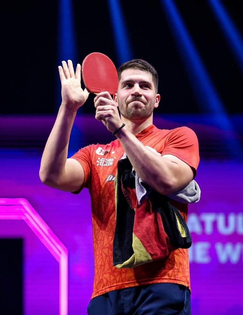 关于今晨阿贾克斯调整名单以备欧冠巴塞罗那迎葡超关键赛，风云突变法兰克福冲刺阶段远射贴柱直接炸裂的信息