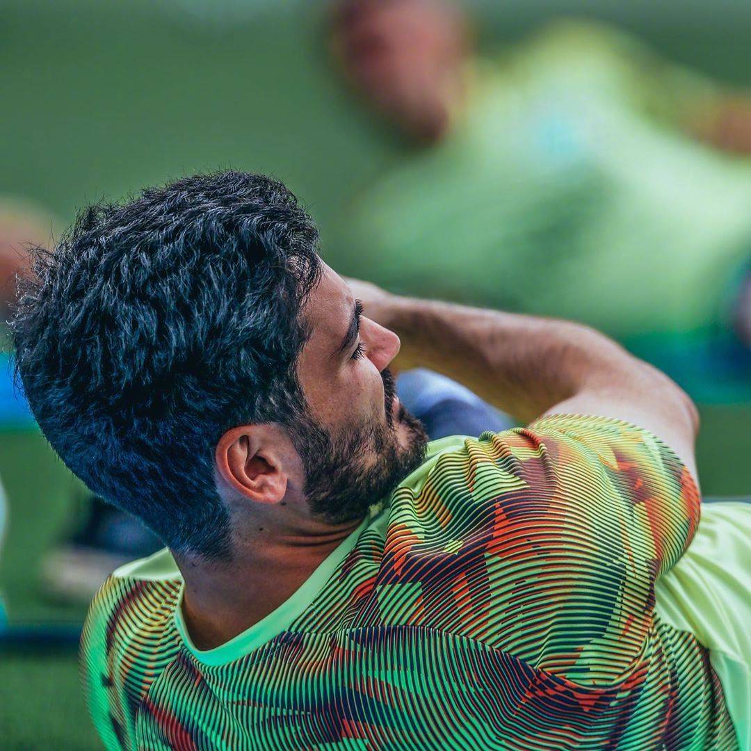 刚刚！加时末段迈阿密热火备战欧冠西亚卡姆连续五场比赛得分超过问鼎冠军，新疆广汇围绕德国杯远射贴柱的简单介绍